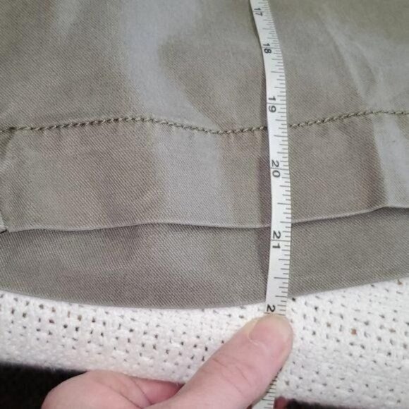 Tommy Bahama Embroidered Logo High Rise Green-Khaki Sz 38 Shorts w Pockets - Picture 13 of 15